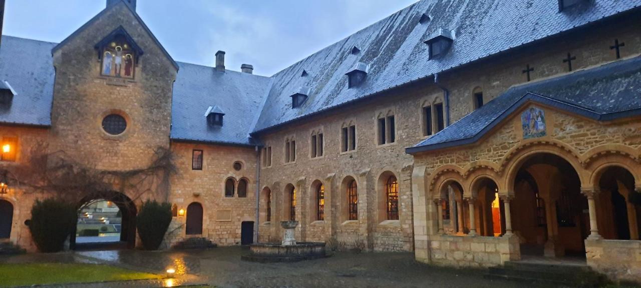 Les Gites & Chambres D'Hotes De La Ferme De Rosiere Houdrigny Exterior foto